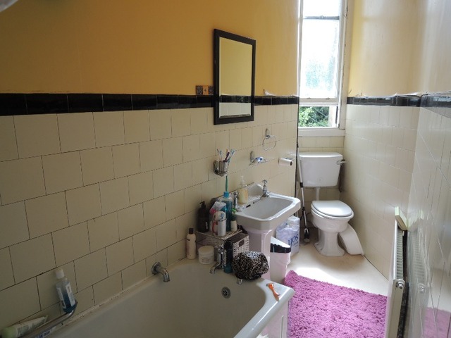  Image of 3 bedroom Flat to rent in Church Hill Place Edinburgh EH10 at Morningside Edinburgh Edinburgh, EH10 4BD