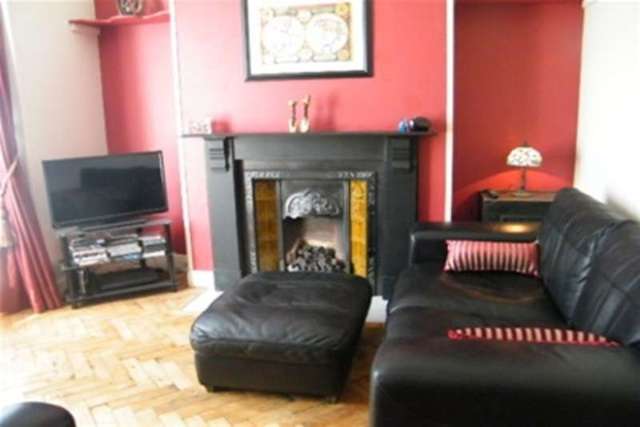  Image of 3 bedroom Terraced house to rent in Church Road Alphington Exeter EX2 at Exeter, EX2 8SJ
