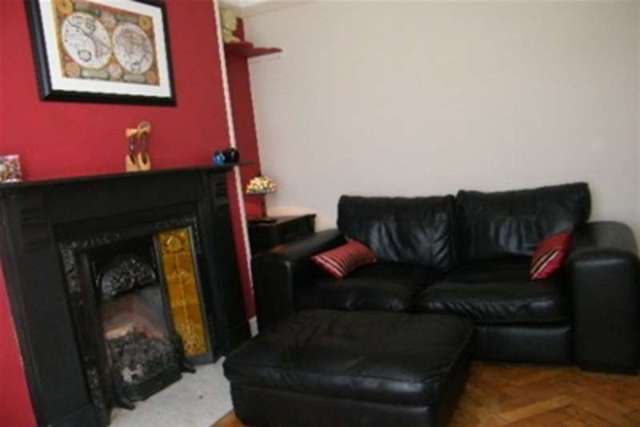  Image of 3 bedroom Terraced house to rent in Church Road Alphington Exeter EX2 at Exeter, EX2 8SJ