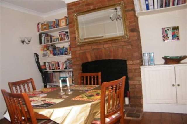  Image of 3 bedroom Terraced house to rent in Church Road Alphington Exeter EX2 at Exeter, EX2 8SJ