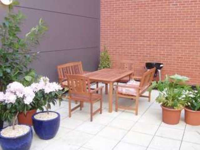  Image of 2 bedroom Flat for sale in Oldham Street Liverpool L1 at City Gate East 11 Oldham Street LIVERPOOL, L1 2SU