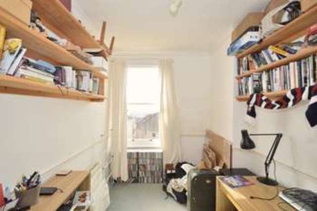  Image of 2 bedroom Flat for sale in Randall Road Clifton Bristol BS8 at Randall Road Clifton Bristol, BS8 4TP
