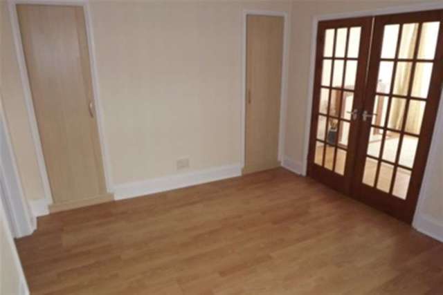  Image of 2 bedroom Detached house to rent in Cloverfield Avenue Newcastle upon Tyne NE3 at Newcastle upon Tyne, NE3 3NJ