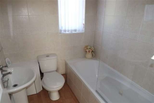  Image of 2 bedroom Detached house to rent in Cloverfield Avenue Newcastle upon Tyne NE3 at Newcastle upon Tyne, NE3 3NJ