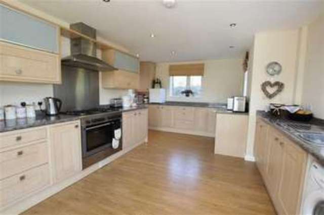  Image of 4 bedroom Detached house for sale in Wellfield Close Coads Green Launceston PL15 at Coads Green Launceston, PL15 7LY
