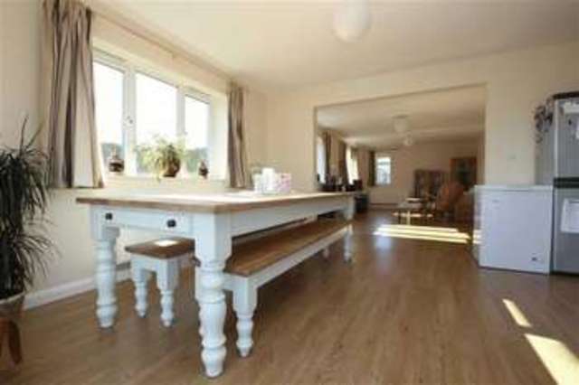  Image of 4 bedroom Detached house for sale in Wellfield Close Coads Green Launceston PL15 at Coads Green Launceston, PL15 7LY