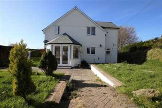  Image of 4 bedroom Detached house for sale in Wellfield Close Coads Green Launceston PL15 at Coads Green Launceston, PL15 7LY