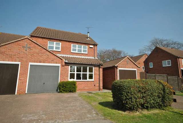  Image of 3 bedroom Detached house to rent in Collyer Road Calverton Nottingham NG14 at Calverton, NG14 6LZ