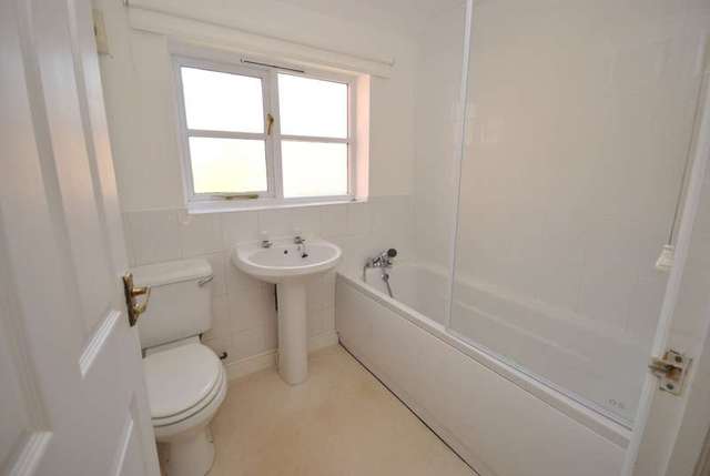  Image of 3 bedroom Detached house to rent in Collyer Road Calverton Nottingham NG14 at Calverton, NG14 6LZ