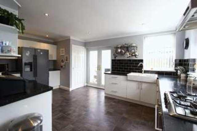  Image of 3 bedroom Semi-Detached house for sale in Colwall Avenue Hull HU5 at Colwall Avenue  Hull, HU5 5SN