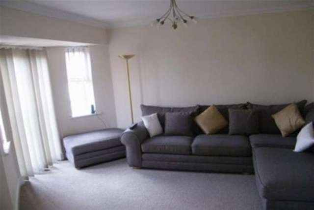  Image of 4 bedroom Detached house to rent in Compass Way Bromsgrove B60 at Bromsgrove, B60 3GP