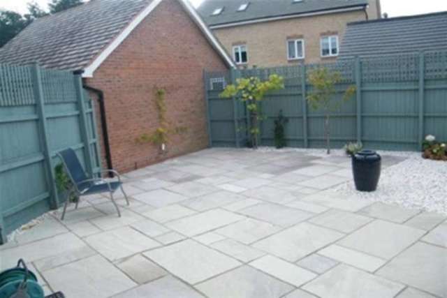  Image of 4 bedroom Detached house to rent in Compass Way Bromsgrove B60 at Bromsgrove, B60 3GP