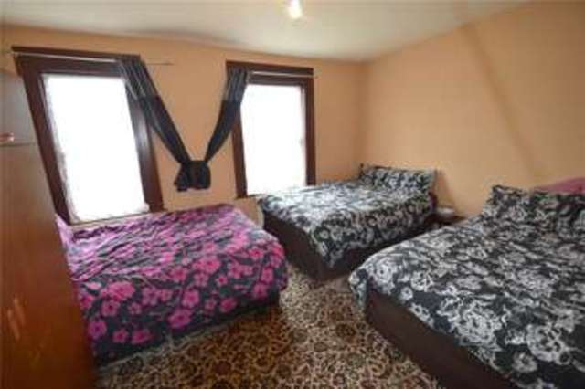  Image of 3 bedroom Terraced house for sale in Cordwallis Road Maidenhead SL6 at Maidenhead Berkshire Furze Platt, SL6 7BR