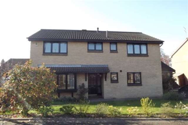  Image of 4 bedroom Detached house to rent in Cornwell Court Newcastle upon Tyne NE3 at Newcastle upon Tyne, NE3 1TT