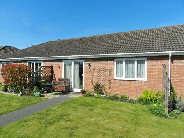  Image of 2 bedroom Detached house for sale in Cranfleet Way Long Eaton Nottingham NG10 at Cranfleet Way  Long Eaton, NG10 3RJ