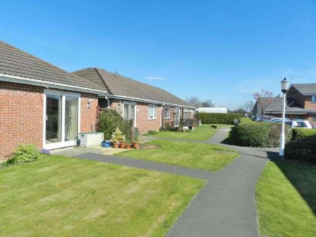  Image of 2 bedroom Detached house for sale in Cranfleet Way Long Eaton Nottingham NG10 at Cranfleet Way  Long Eaton, NG10 3RJ