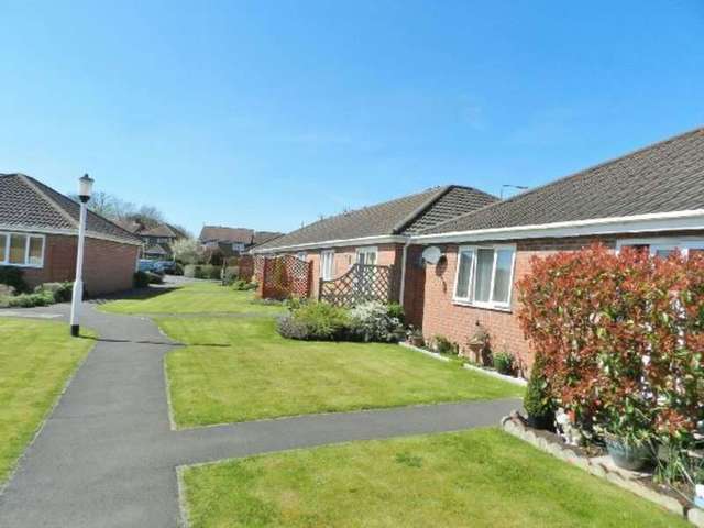  Image of 2 bedroom Detached house for sale in Cranfleet Way Long Eaton Nottingham NG10 at Cranfleet Way  Long Eaton, NG10 3RJ