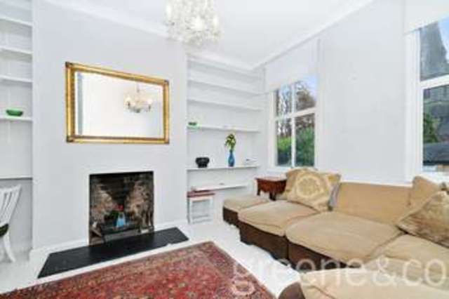  Image of 2 bedroom Flat to rent in Crescent Road London N8 at Crouch End London Crouch End, N8 8AL