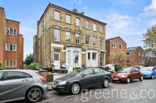  Image of 2 bedroom Flat to rent in Crescent Road London N8 at Crouch End London Crouch End, N8 8AL