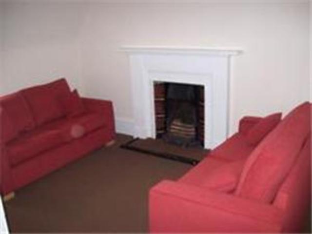  Image of 2 bedroom Flat to rent in Crichton Street Dundee DD1 at City Centre Dundee Dundee, DD1 3AR