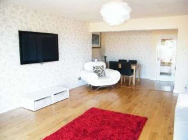  Image of 3 bedroom Bungalow for sale in Crispin Road Winchcombe Cheltenham GL54 at Winchcombe Cheltenham Winchcombe, GL54 5JX