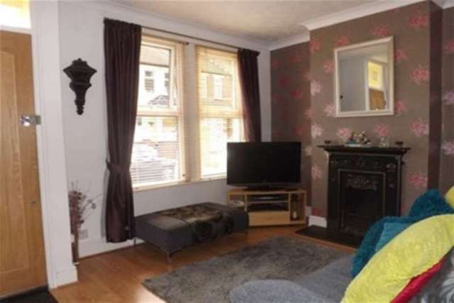  Image of 2 bedroom Detached house to rent in Cromer Road Strood Rochester ME2 at Rochester, ME2 3AL