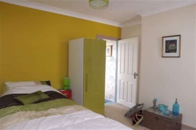  Image of 2 bedroom Detached house to rent in Cromer Road Strood Rochester ME2 at Rochester, ME2 3AL