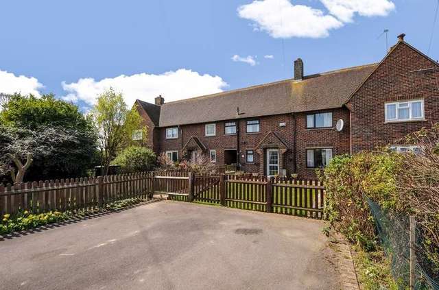  Image of 3 bedroom Detached house for sale in Crooked Lane Birdham Chichester PO20 at Birdham, PO20 7ET