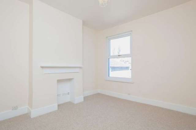  Image of 3 bedroom Terraced house for sale in Darfield Road London SE4 at Darfield Road  Brockley, SE4 1ET