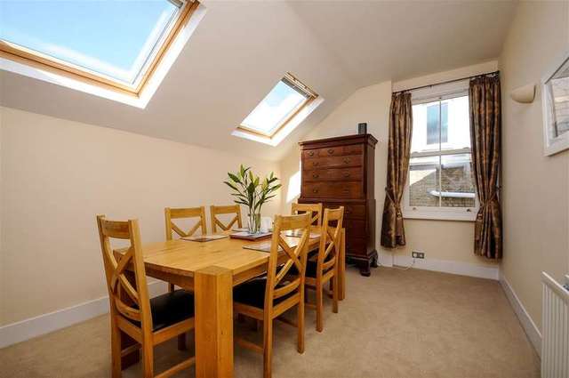  Image of 3 bedroom Apartment for sale in Darlaston Road London SW19 at Wimbledon, SW19 4LG