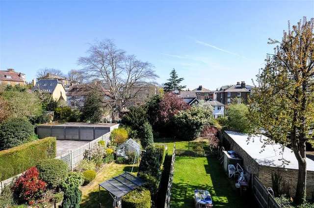  Image of 3 bedroom Apartment for sale in Darlaston Road London SW19 at Wimbledon, SW19 4LG