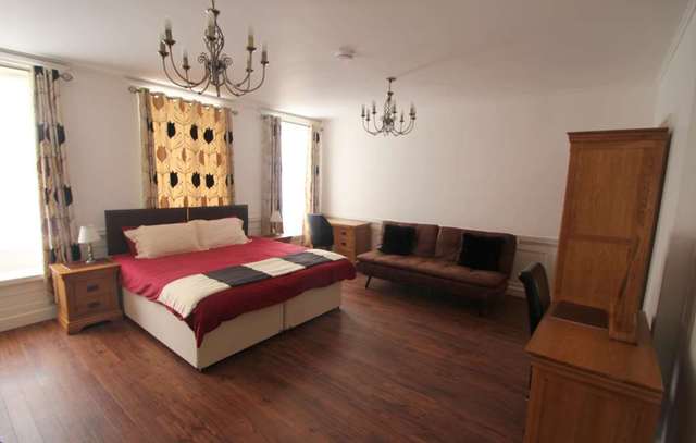  Image of 3 bedroom Apartment to rent in Dean Street London W1D at Dean Street Soho London, W1D 3SQ