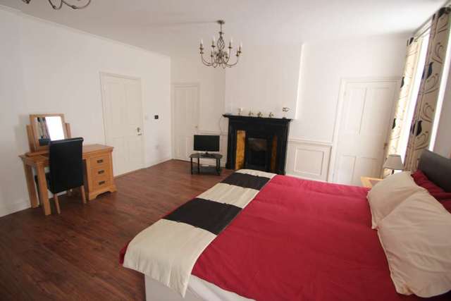  Image of 3 bedroom Apartment to rent in Dean Street London W1D at Dean Street Soho London, W1D 3SQ