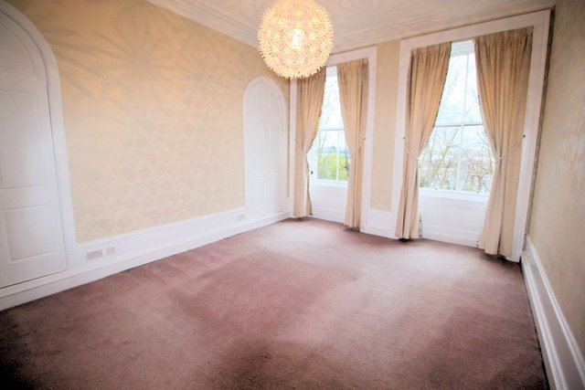  Image of 4 bedroom Town House to rent in Devanha Terrace Aberdeen AB11 at Ferryhill Aberdeen Aberdeen, AB11 7TW