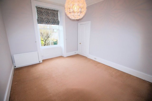  Image of 4 bedroom Town House to rent in Devanha Terrace Aberdeen AB11 at Ferryhill Aberdeen Aberdeen, AB11 7TW