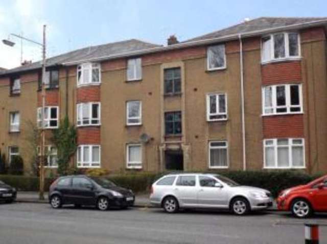  Image of 3 bedroom Flat for sale in Dorchester Avenue Kelvindale Glasgow G12 at Kelvindale Glasgow Glasgow, G12 0EA