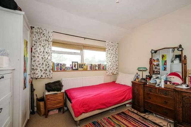 Image of 3 bedroom Detached house for sale in Drakes Drive Northwood HA6 at Northwood, HA6 2SL
