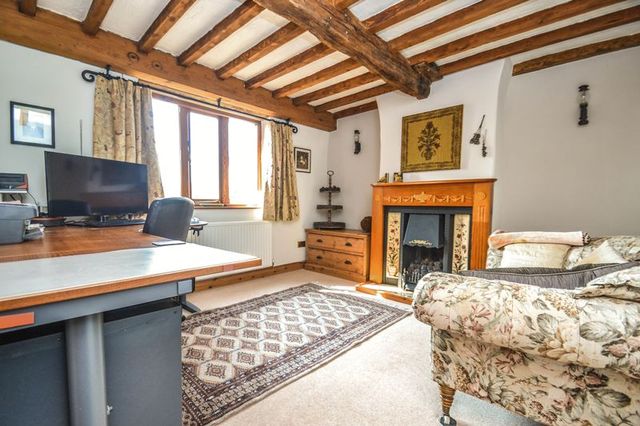  Image of 4 bedroom Detached house for sale in Drumacre Lane East Longton Preston PR4 at Drumacre Lane East Longton Walmer Bridge, PR4 4SD