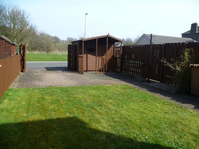  Image of 3 bedroom Terraced house to rent in Dundonald Crescent Cardenden Lochgelly KY5 at Cardenden Fife Fife, KY5 0DL