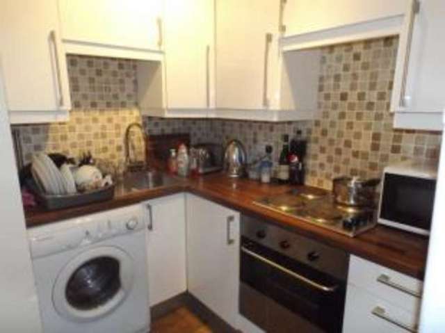  Image of 1 bedroom Flat for sale in Dundonald Road Glasgow G12 at Dowanhill Glasgow Glasgow, G12 9LL