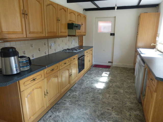  Image of 3 bedroom Semi-Detached house for sale in Dunley Drive New Addington Croydon CR0 at New Addington Croydon New Addington, CR0 0RZ