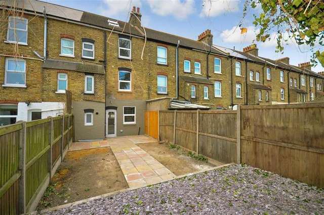  Image of 4 bedroom Terraced house for sale in Durban Road Margate CT9 at Margate Kent Margate, CT9 2SS
