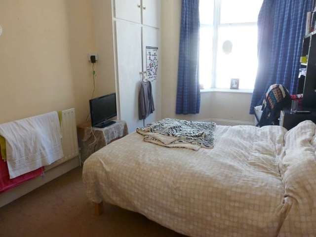  Image of 4 bedroom Terraced house for sale in Durham Avenue Plymouth PL4 at St Judes Plymouth Devon, PL4 8SP