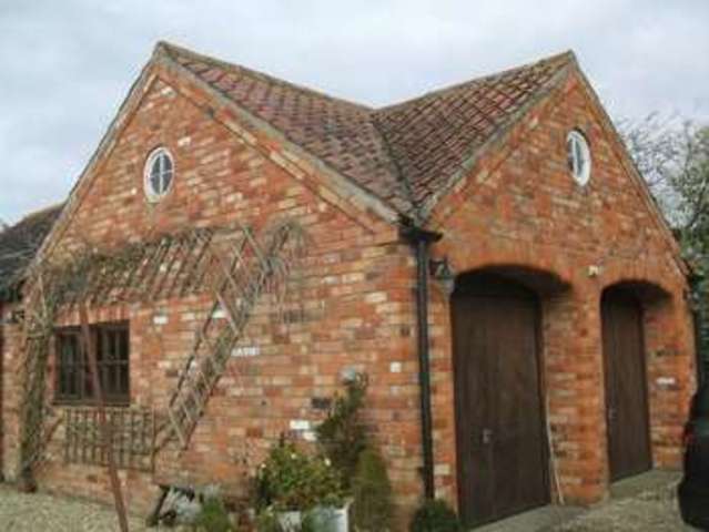  Image of 4 bedroom Detached house to rent in Lowthorpe Southrey Lincoln LN3 at Lowthorpe Southrey Lincoln, LN3 5TD