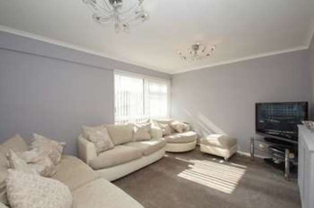  Image of 3 bedroom Terraced house for sale in Eckington Close Redditch B98 at Eckington Close  Redditch, B98 7SA