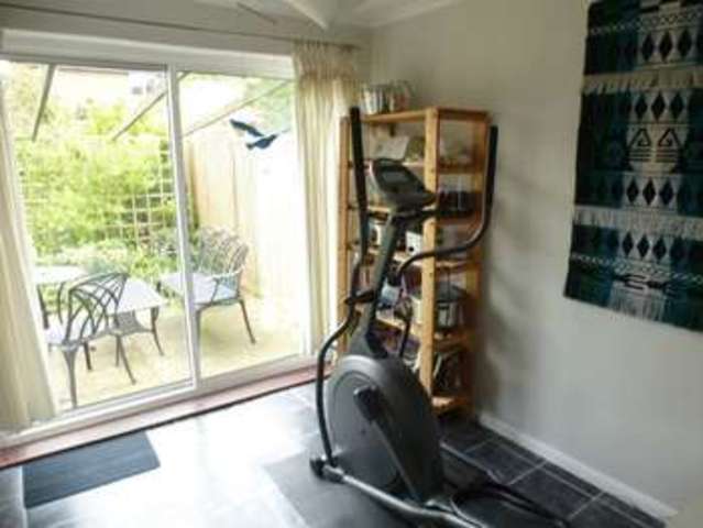  Image of 4 bedroom Detached house for sale in Eden Way Bicester OX26 at Eden Way  Bicester, OX26 2RP