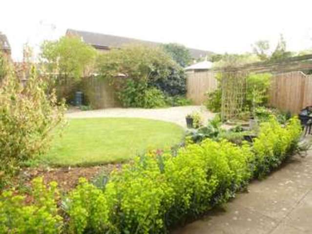  Image of 4 bedroom Detached house for sale in Eden Way Bicester OX26 at Eden Way  Bicester, OX26 2RP