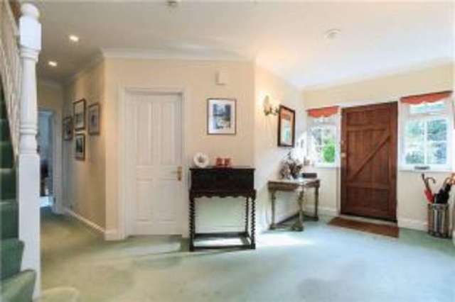  Image of 4 bedroom Detached house for sale in Lower Farm Road Effingham Leatherhead KT24 at Effingham Leatherhead Effingham, KT24 5JL