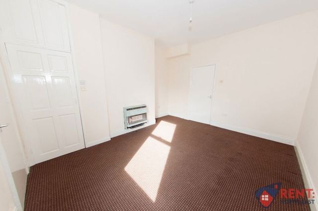  Image of 2 bedroom Flat to rent in Elsdon Terrace North Shields NE29 at Elsdon Terrace Array Earsdon Moor, NE29 7AS