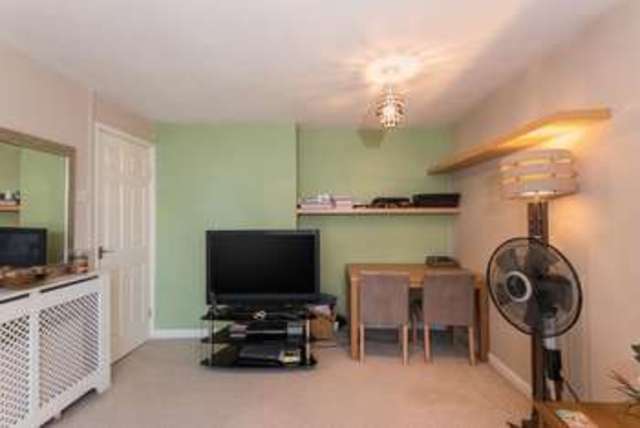  Image of 2 bedroom Flat for sale in Felmer Drive Kings Worthy Winchester SO23 at Felmer Drive Kings Worthy Winchester, SO23 7PY